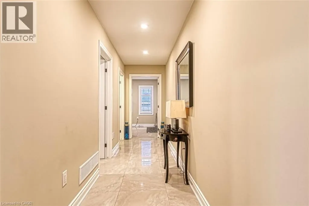 5499 ATTEMA Crescent