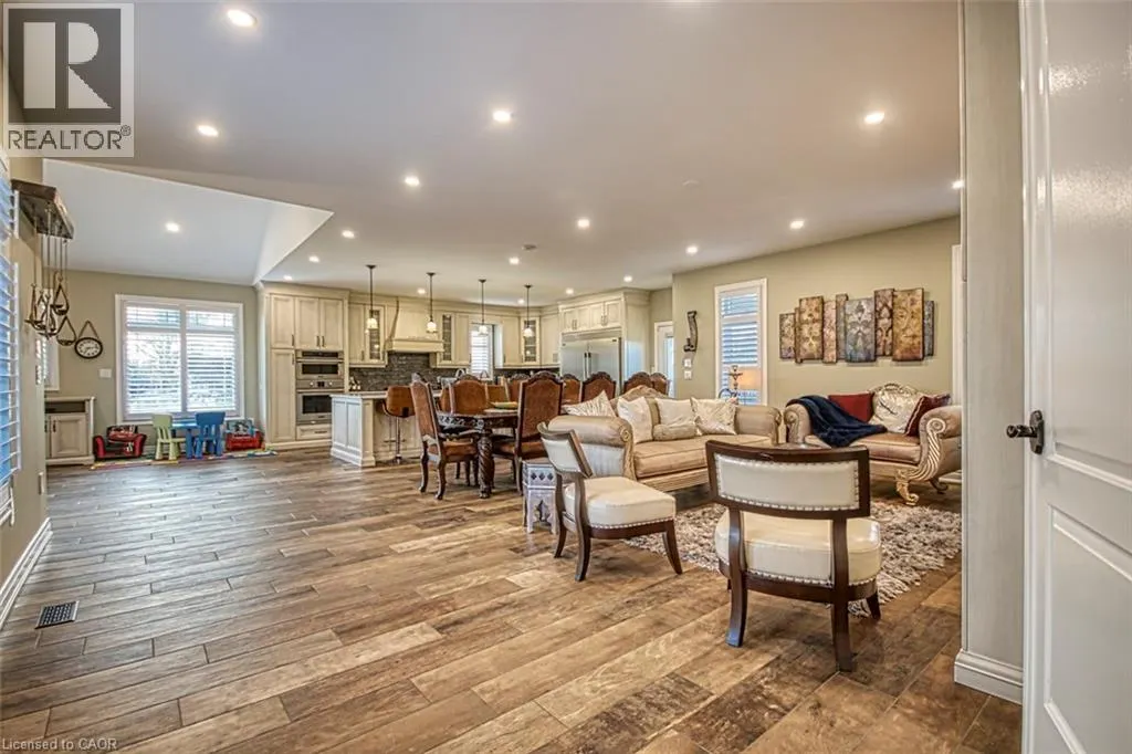 5499 ATTEMA Crescent