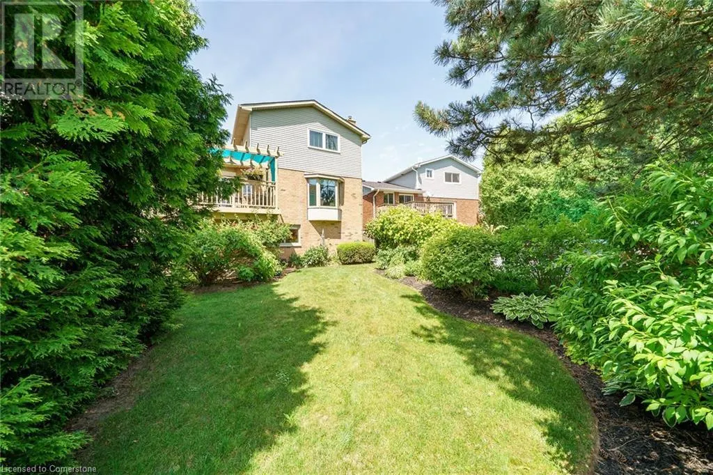 12 VANCE Crescent