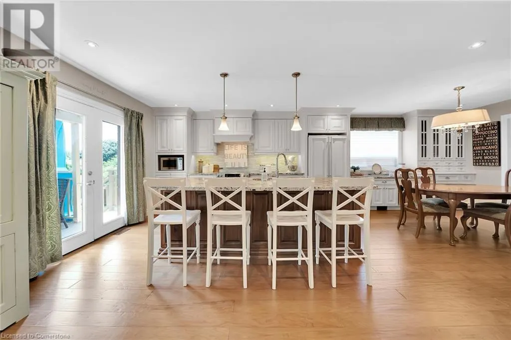 12 VANCE Crescent