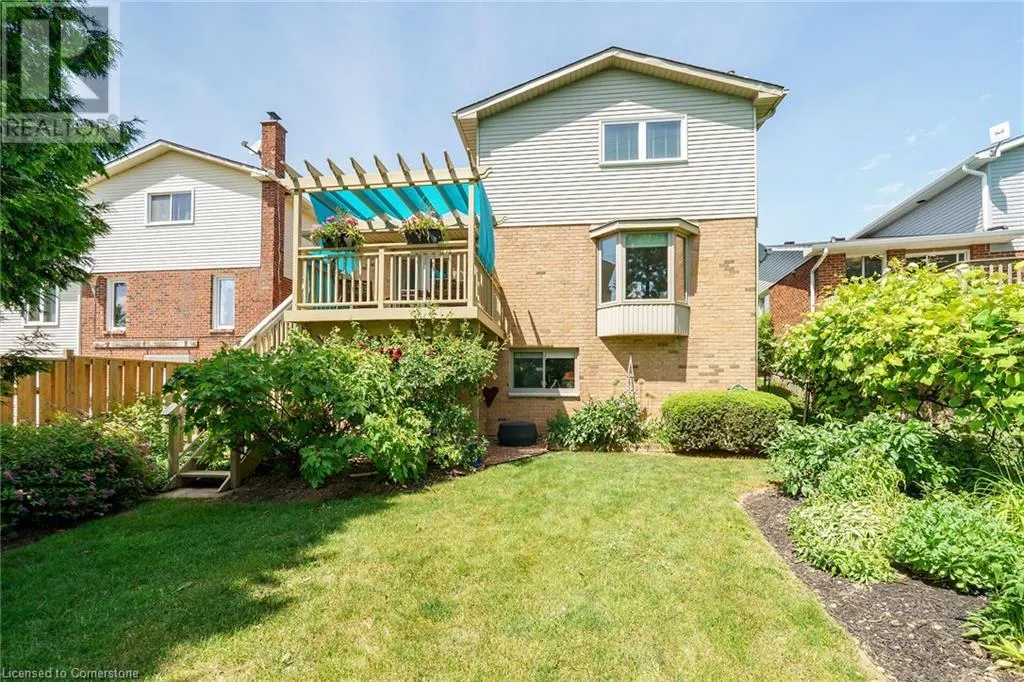 12 VANCE Crescent