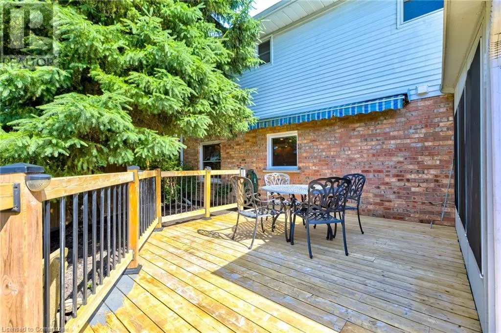 10 GLEN ABBEY Court