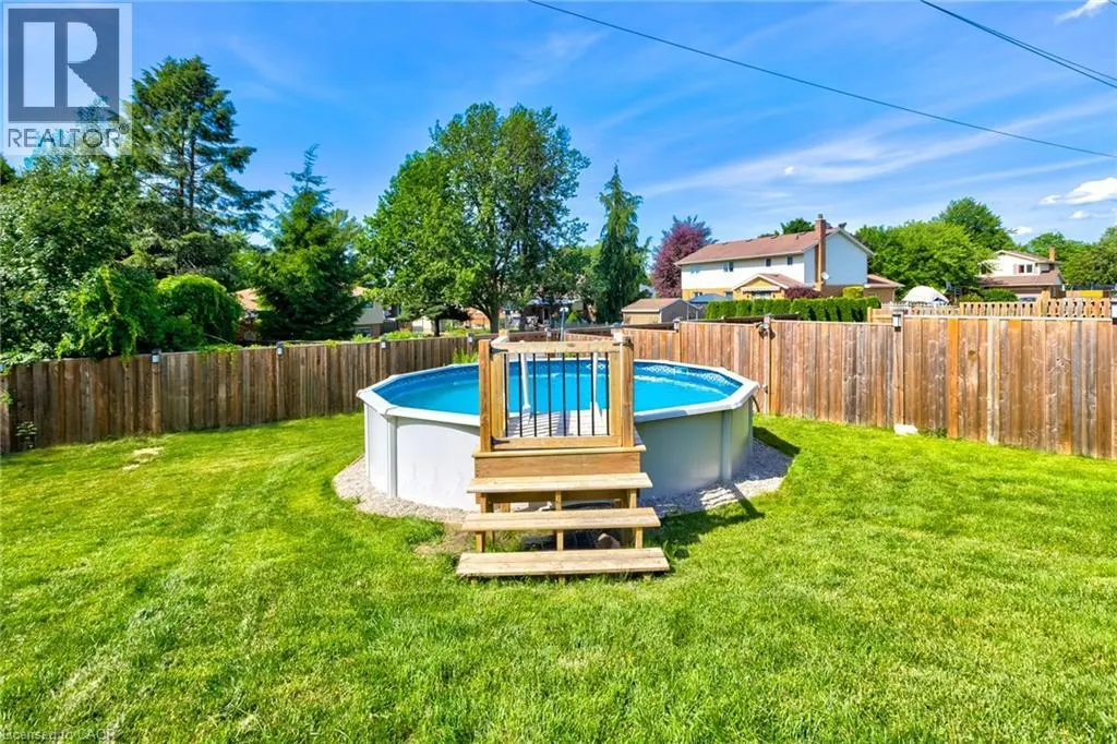 10 GLEN ABBEY Court