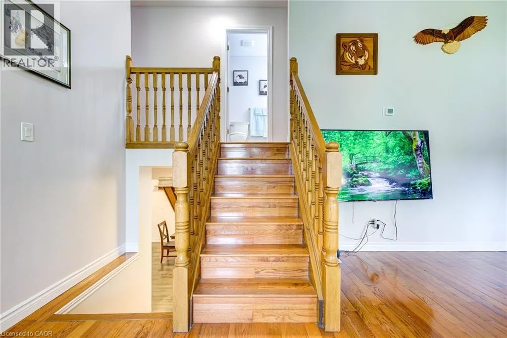 10 GLEN ABBEY Court