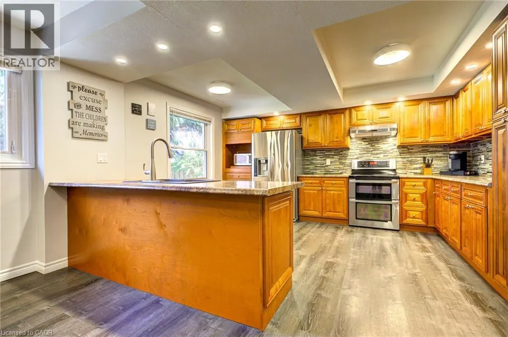 10 GLEN ABBEY Court