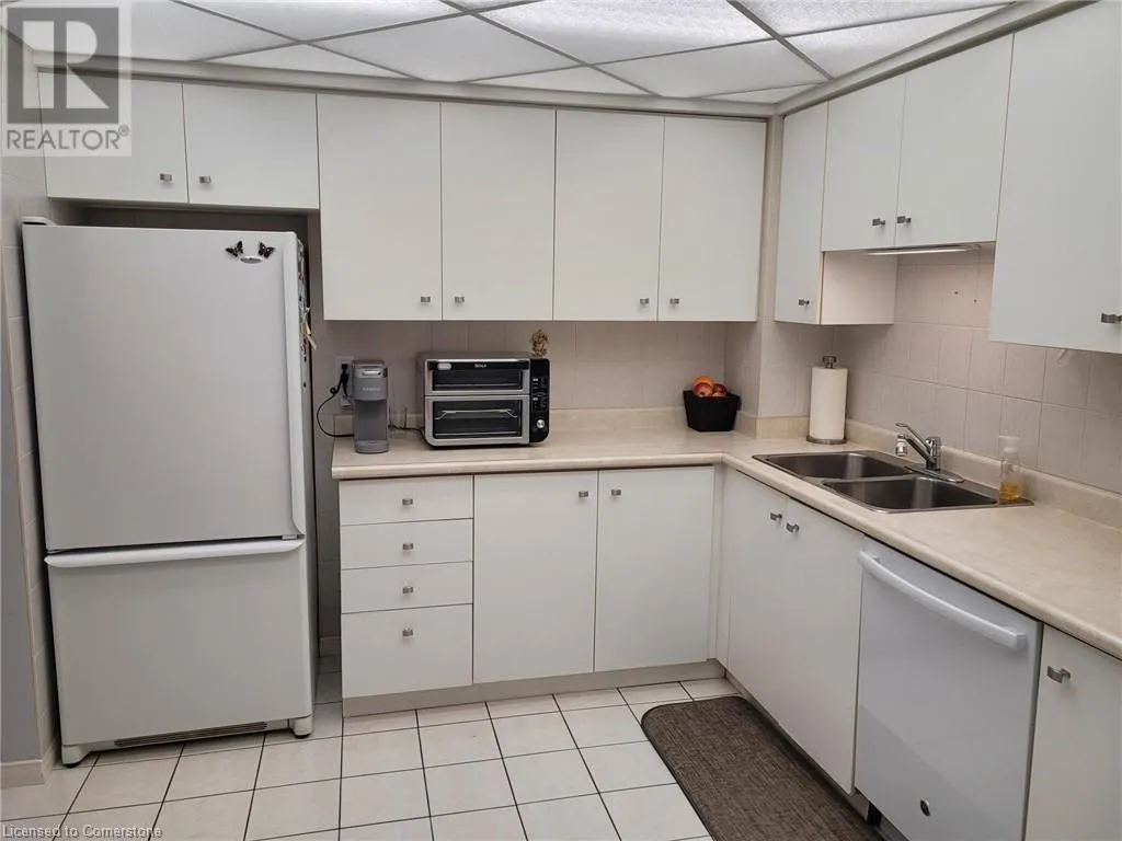 495 HIGHWAY 8 Unit# 404, #404