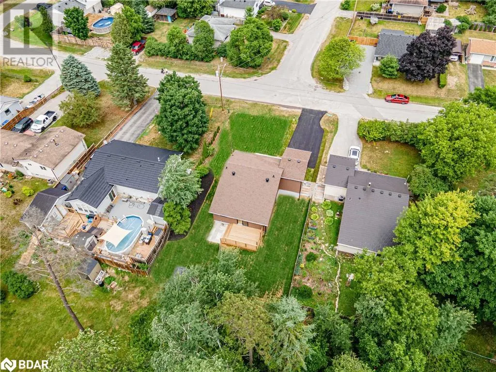 47 SANDSPRINGS Crescent