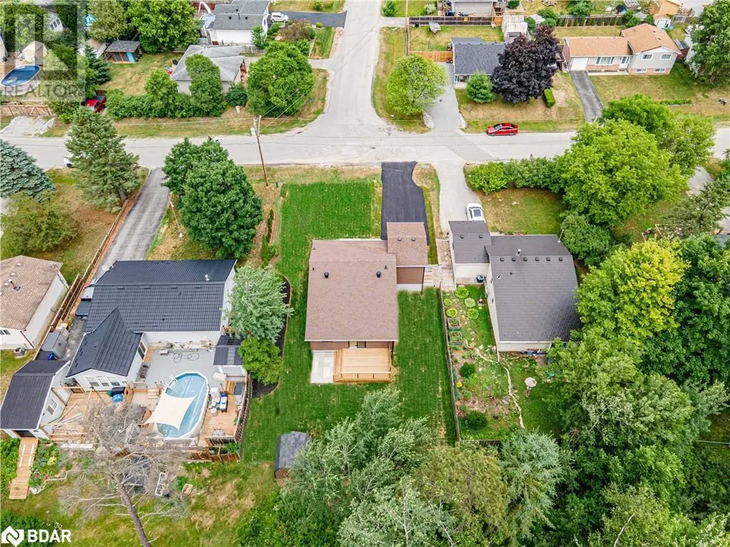 47 SANDSPRINGS Crescent