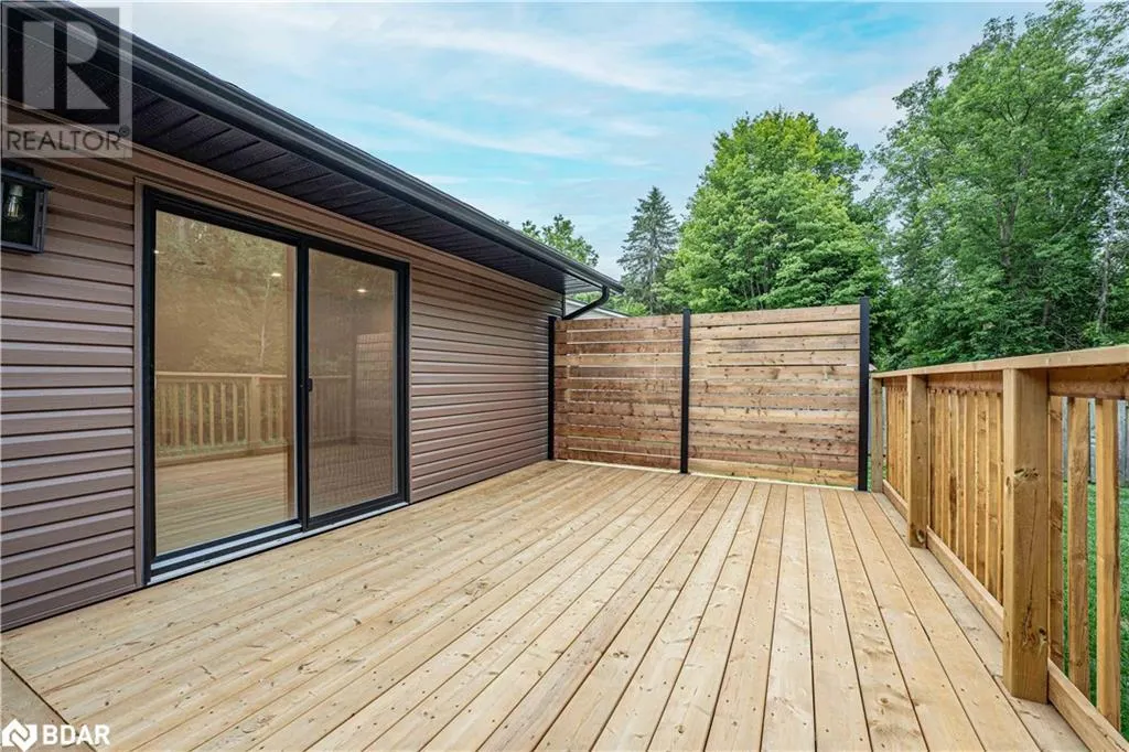 47 SANDSPRINGS Crescent