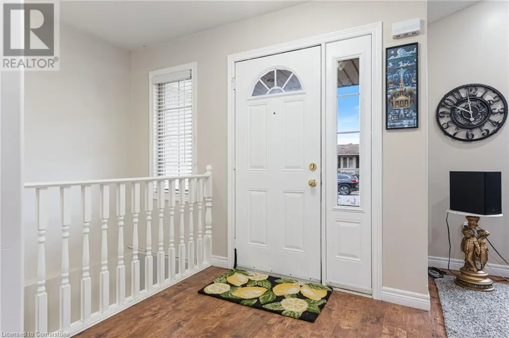 332 DUNCOMBE Road