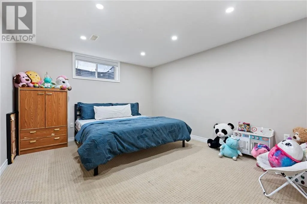 332 DUNCOMBE Road