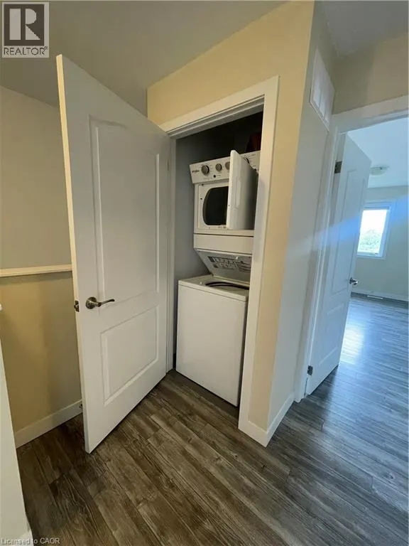 59 DENISTOUN(UPPER) Street Unit# Upper, #Upper