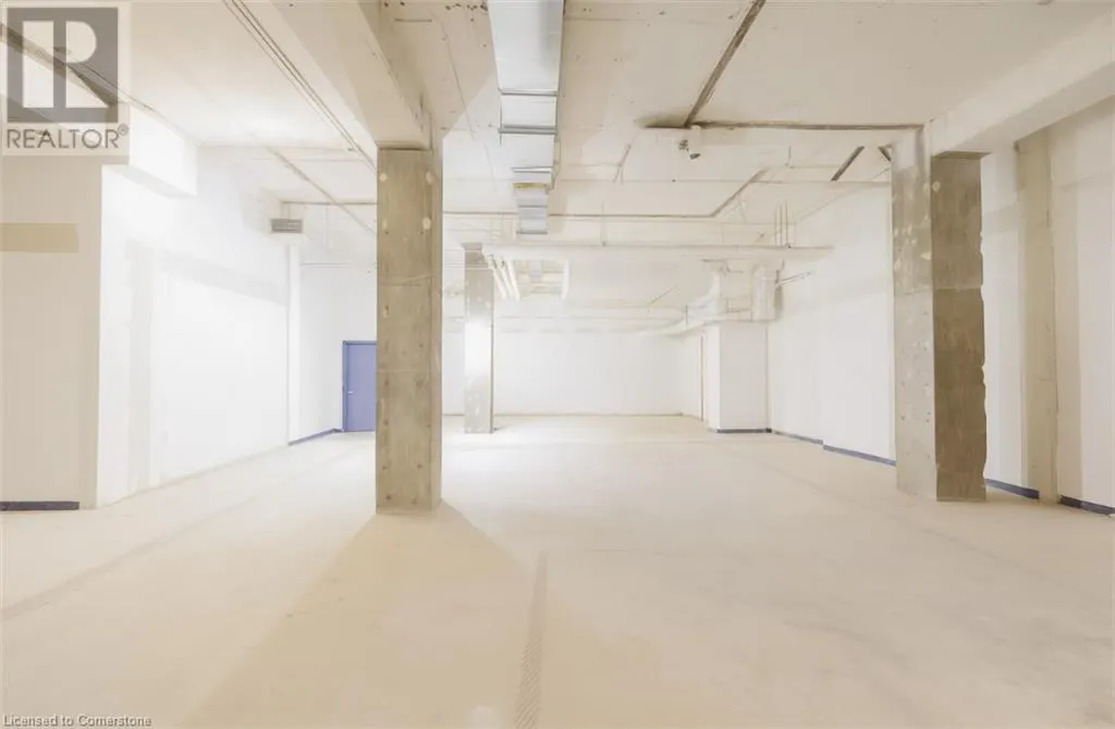 30 DUKE Street W