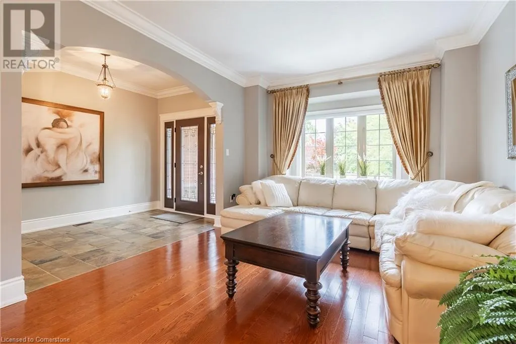 7 RIESLING Street