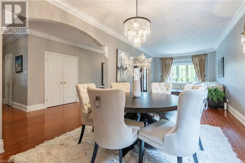 7 RIESLING Street