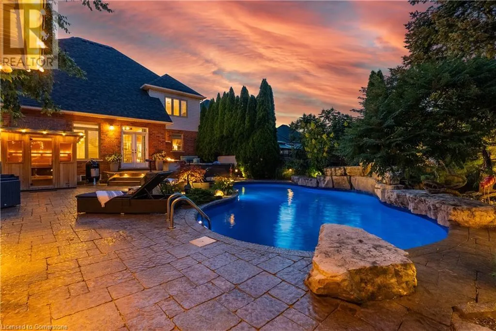 7 RIESLING Street