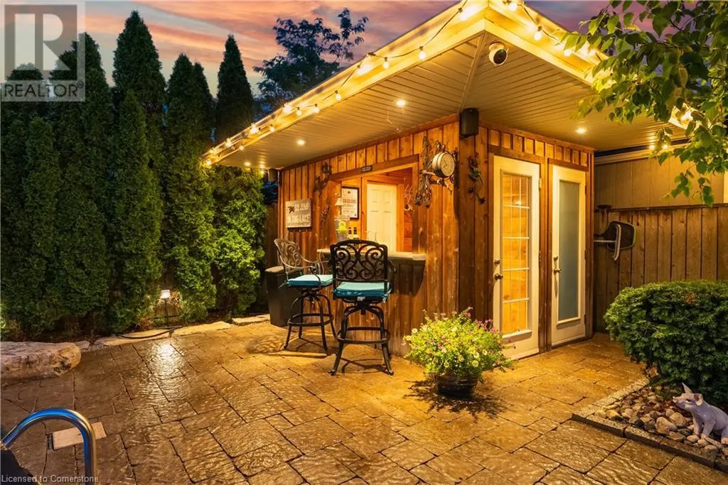 7 RIESLING Street