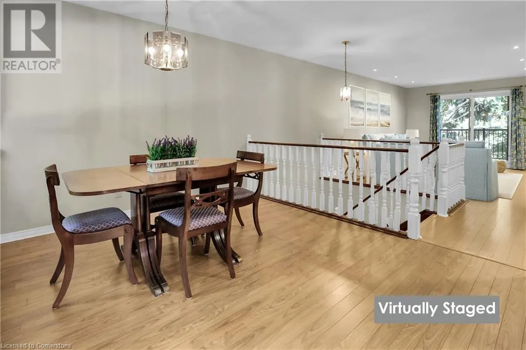 23 ROBINSON Street N