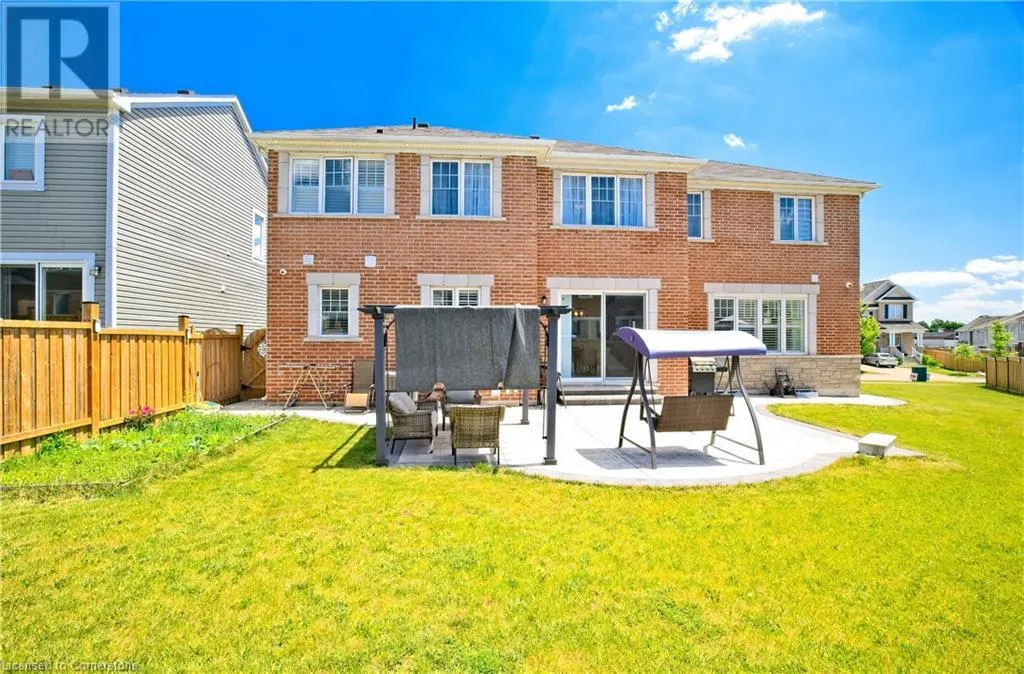 24 PICKETT Place