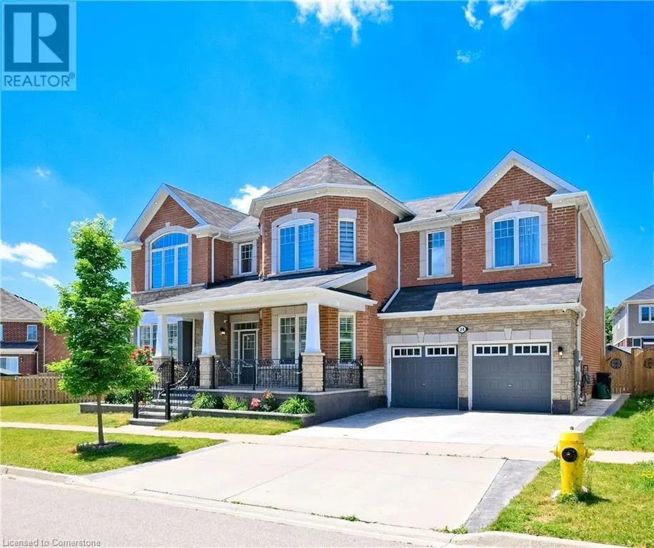 24 PICKETT Place
