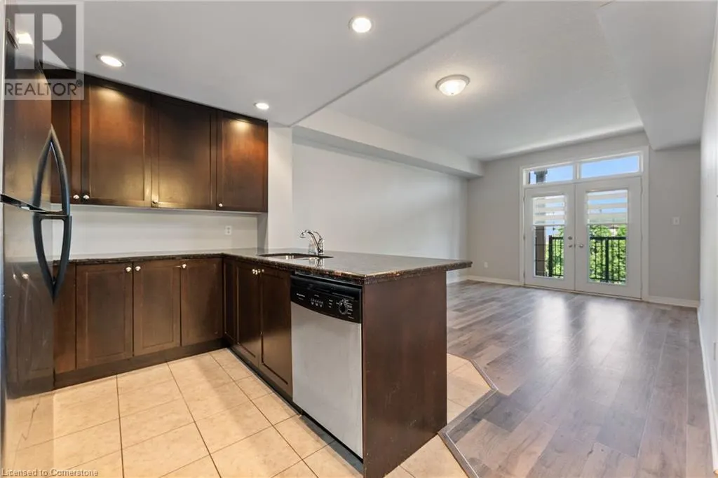 396 PLAINS Road E Unit# 401, #401