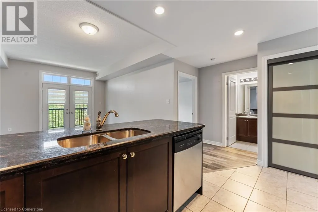 396 PLAINS Road E Unit# 401, #401