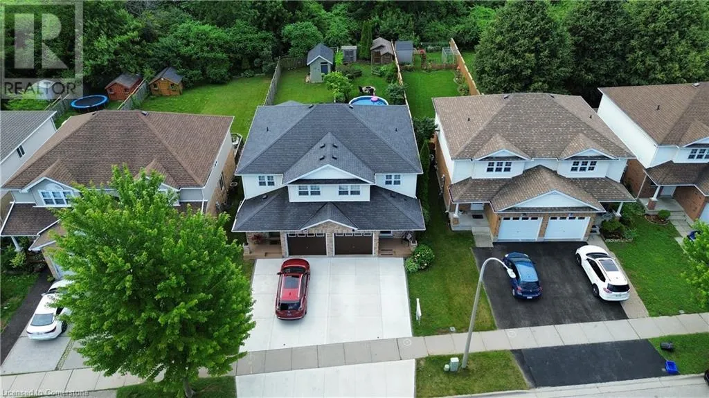 35 WATERCRESS Court