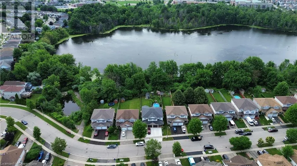 35 WATERCRESS Court