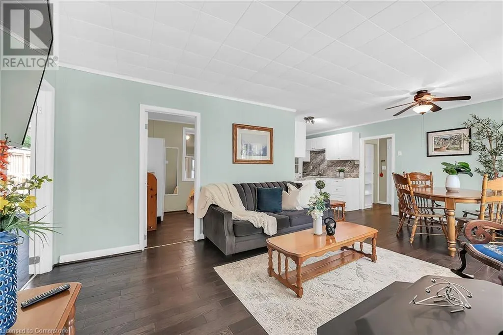 8 WITHERSPOON Drive