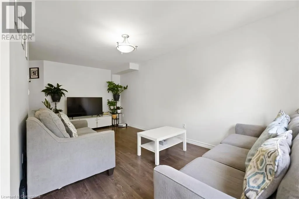 9 LAKESHORE Road Unit# 2, #2