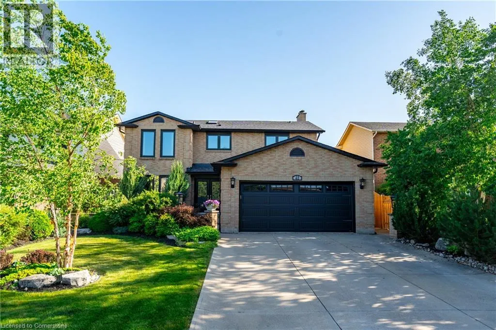 41 HEARTHSIDE Crescent