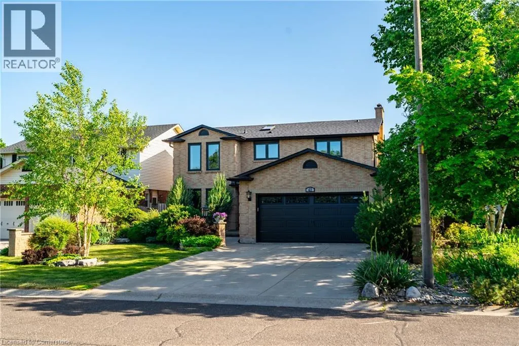 41 HEARTHSIDE Crescent
