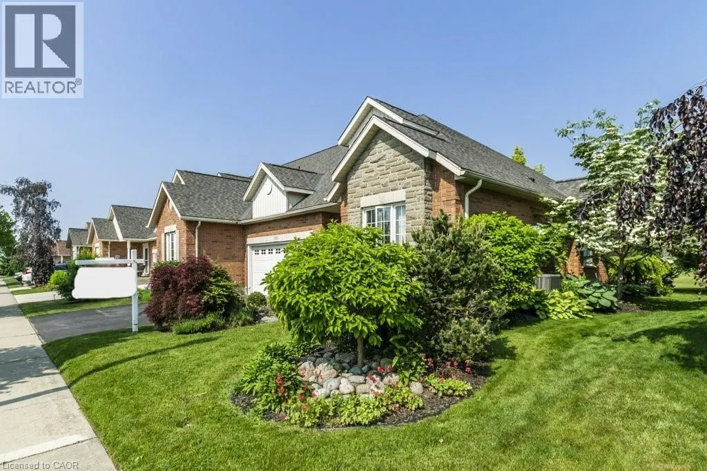 747 GARDEN COURT Crescent