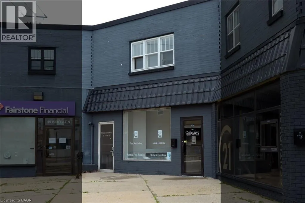 43 KENT Street N