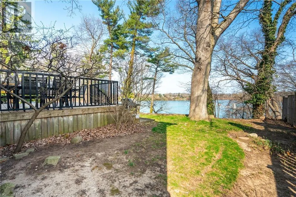50 HENLEY Drive