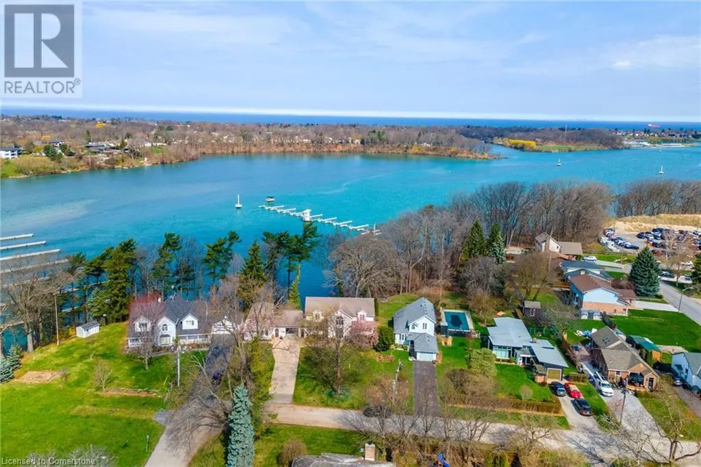 50 HENLEY Drive
