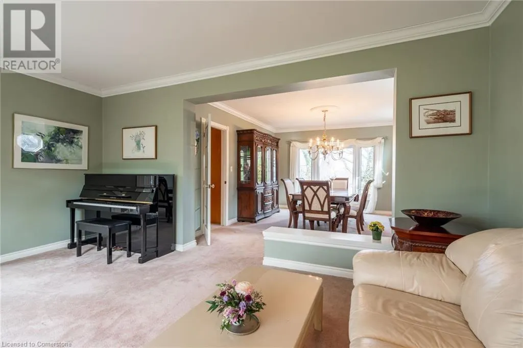 50 HENLEY Drive