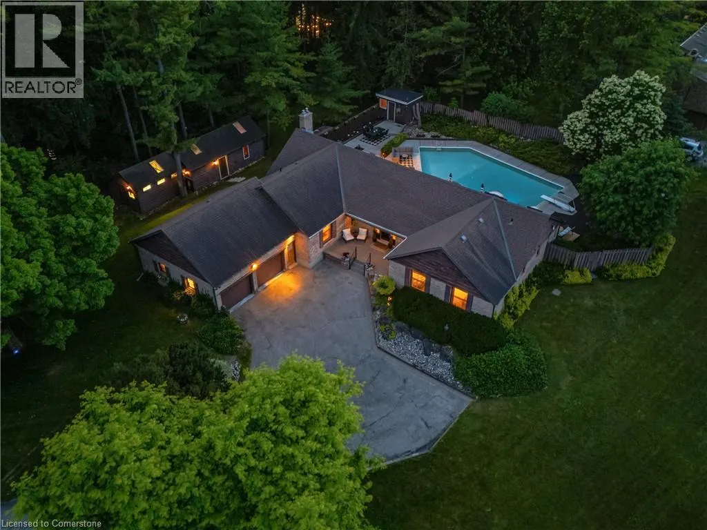 105 GRANDVIEW Drive