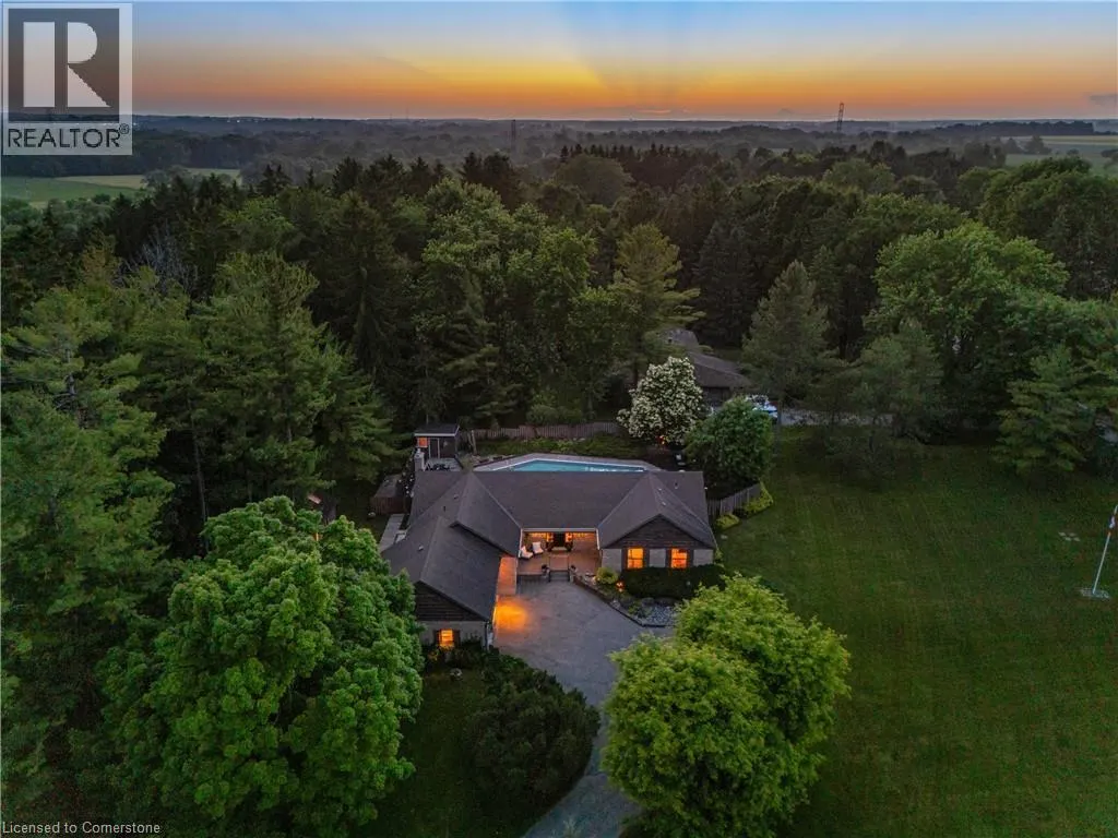 105 GRANDVIEW Drive