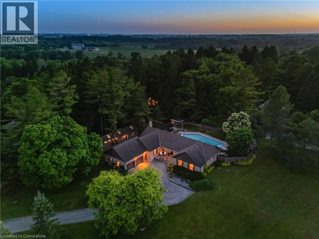 105 GRANDVIEW Drive