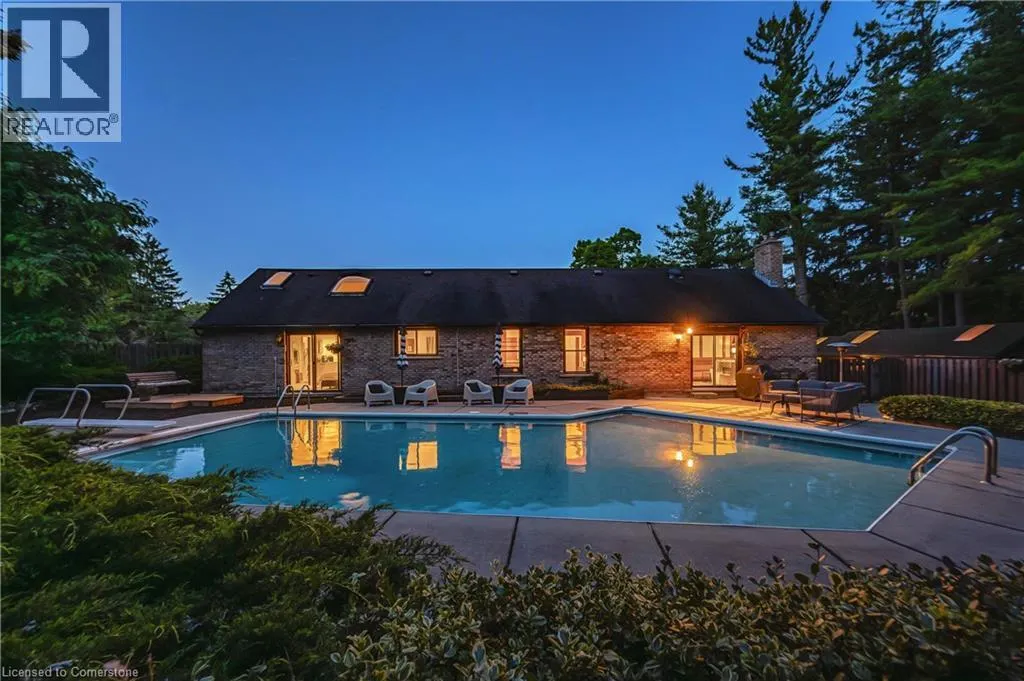 105 GRANDVIEW Drive