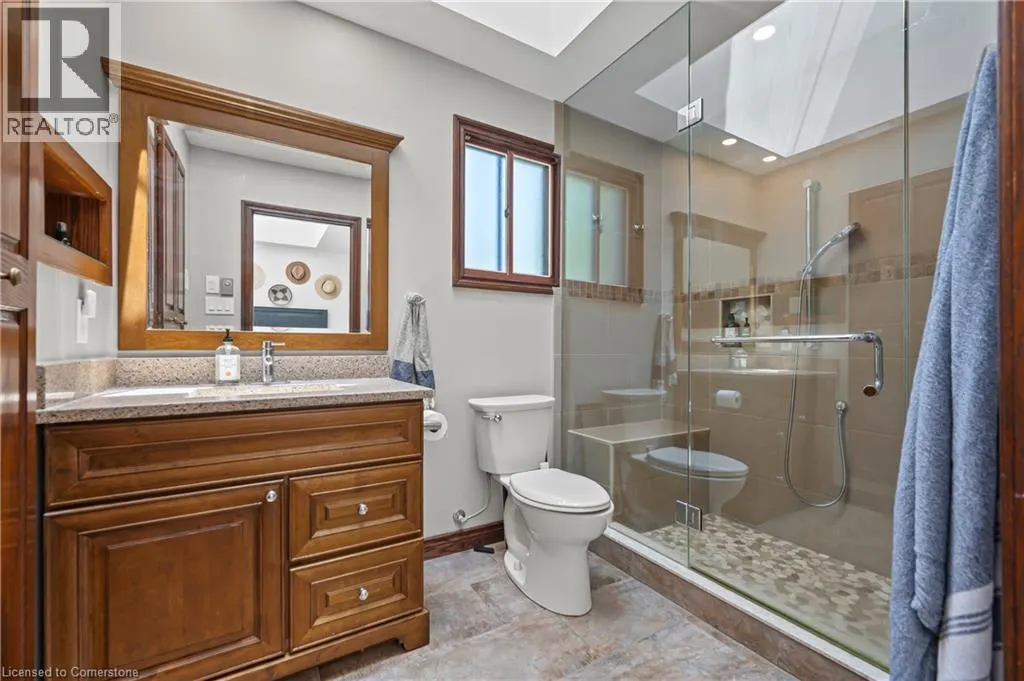 105 GRANDVIEW Drive