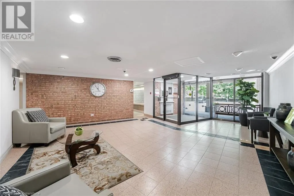1240 MARLBOROUGH Court Unit# 606, #606
