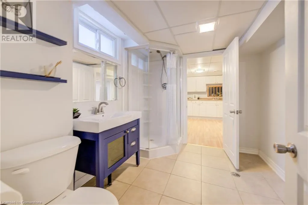 18 ROSEMORE Road