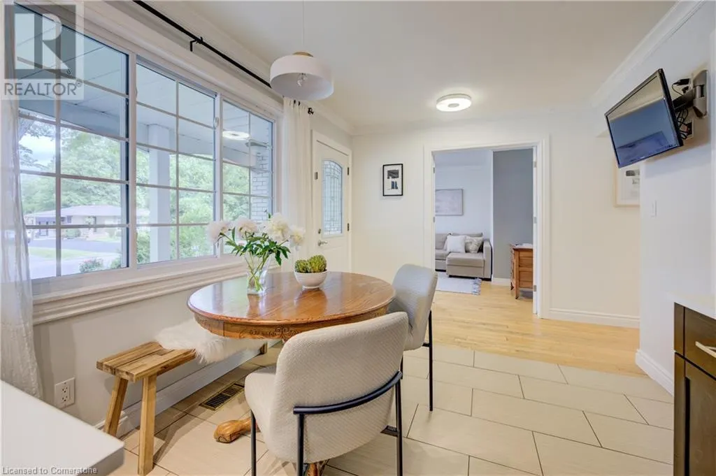 18 ROSEMORE Road