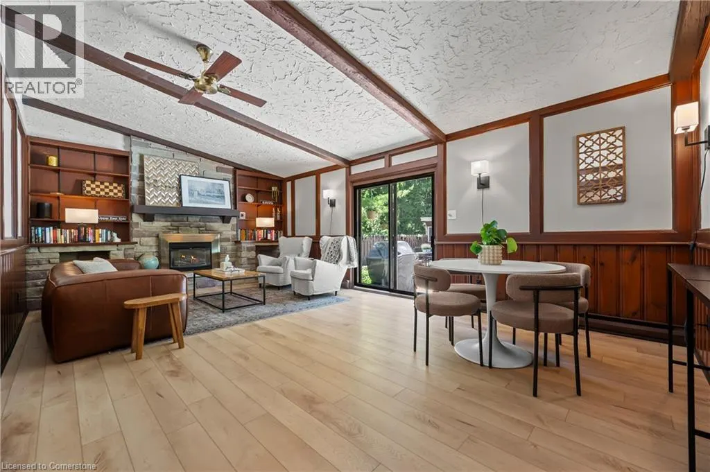 105 GRANDVIEW Drive