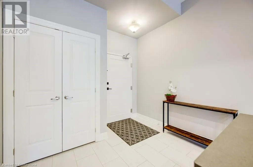 1880 GORDON Street Unit# 109, #109