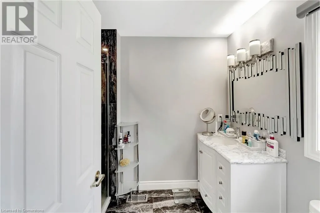 20 MEADOWLANDS Boulevard Unit# 14, #14