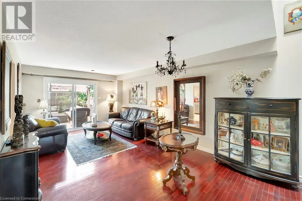 20 MEADOWLANDS Boulevard Unit# 14, #14