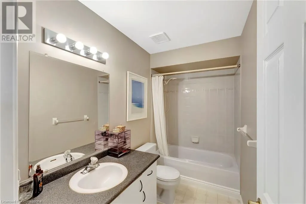 20 MEADOWLANDS Boulevard Unit# 14, #14